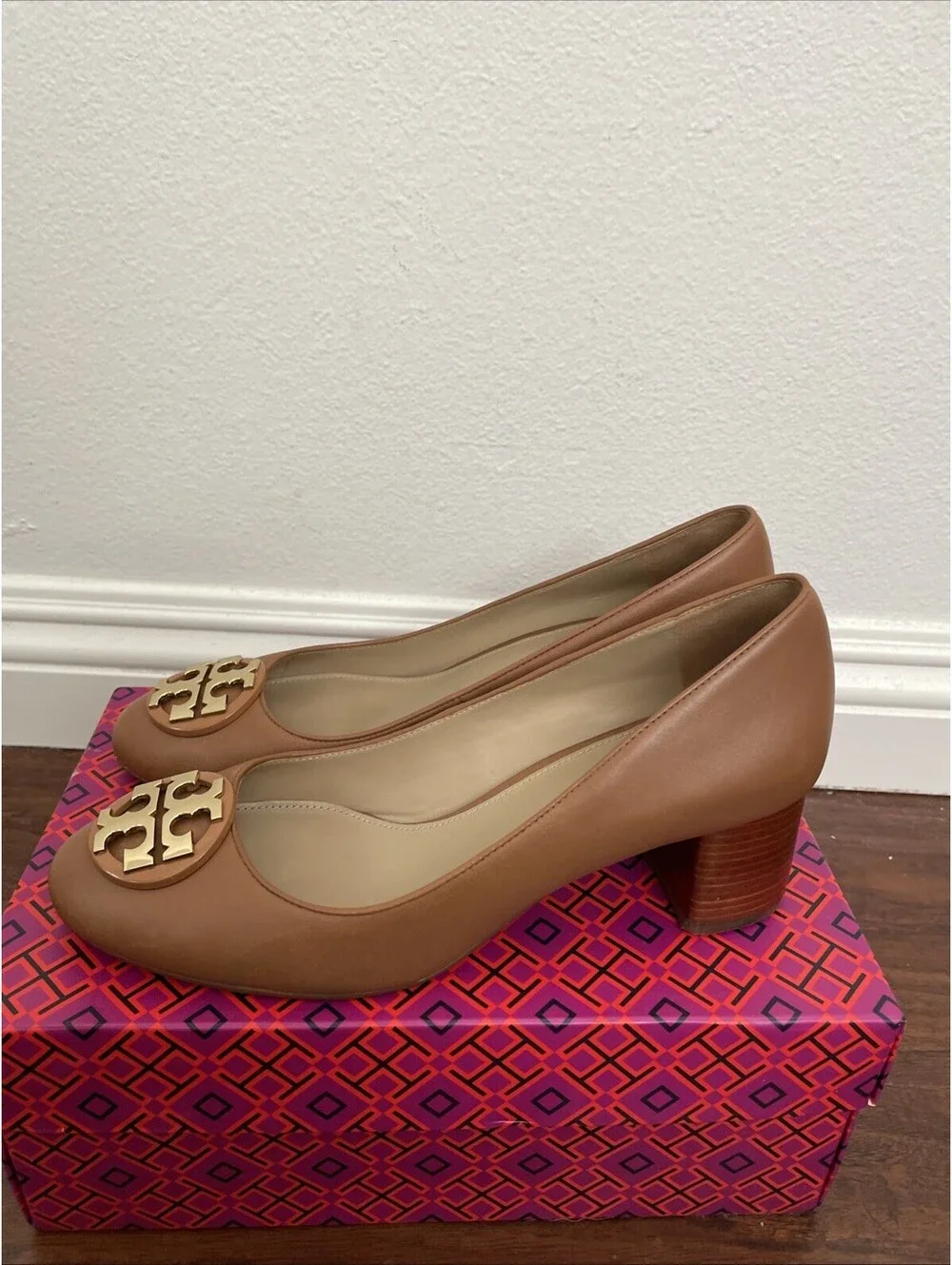 Tory Burch tory burch